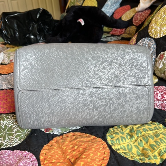 Authentic Coach Handbag - Picture 6 of 14